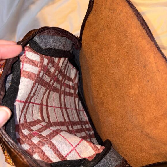 Handmade in Pakistan Boho Woven Backpack Tapestry Fabric Leather Trim 12x13.5 - Picture 3 of 5